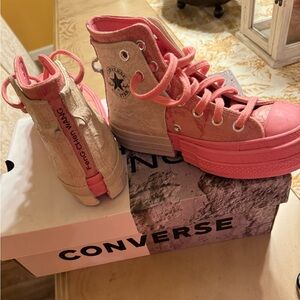 Converse Women’s Pink Trainers